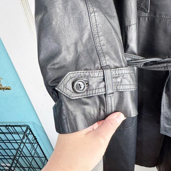 Vintage Etienne Aigner 100% Leather Trenchcoat Long Belted Black Size Medium M - Picture 4 of 16